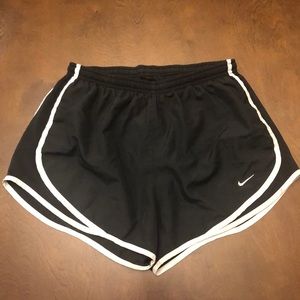 Nike Tempo shorts - Black